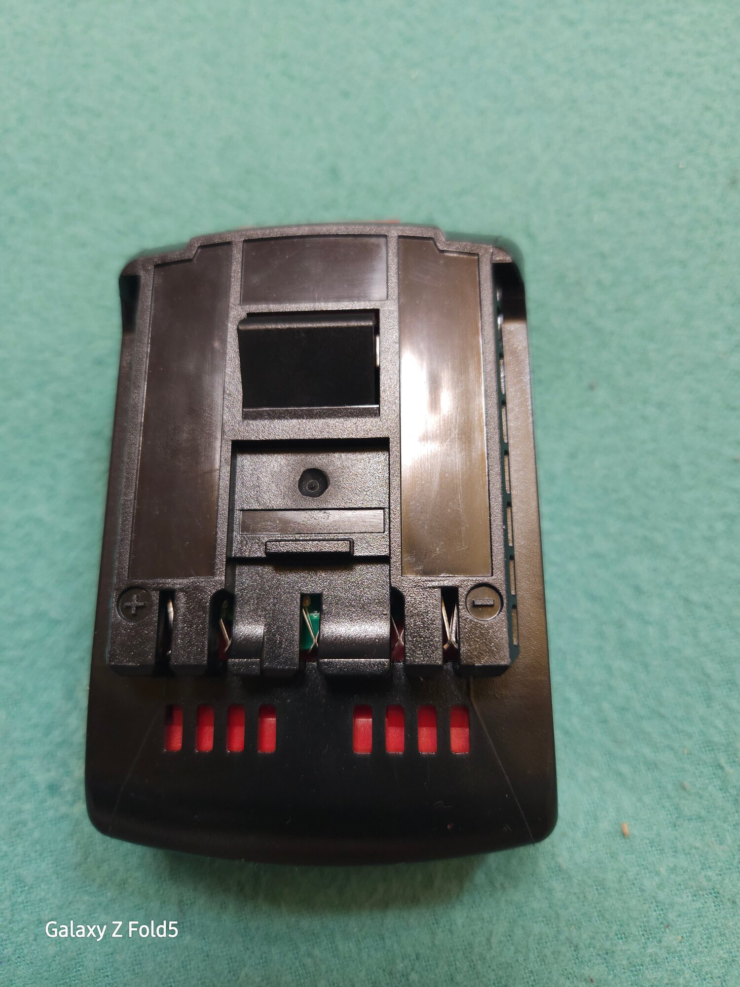 Аккумуляторы Для Электроинструмента Аккумулятор Bosch GBA 18V 5Ah Li-Ion, BAT609, BAT610, BAT611, 1600A004ZN, с индикацией