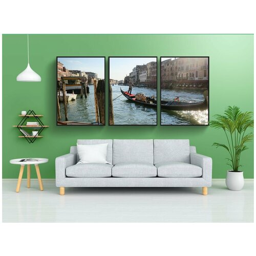 фото Набор модулных постеров для интерьера "венеция, гондола, вода" 60x90 см. в тубусе, без рамки lotsprints