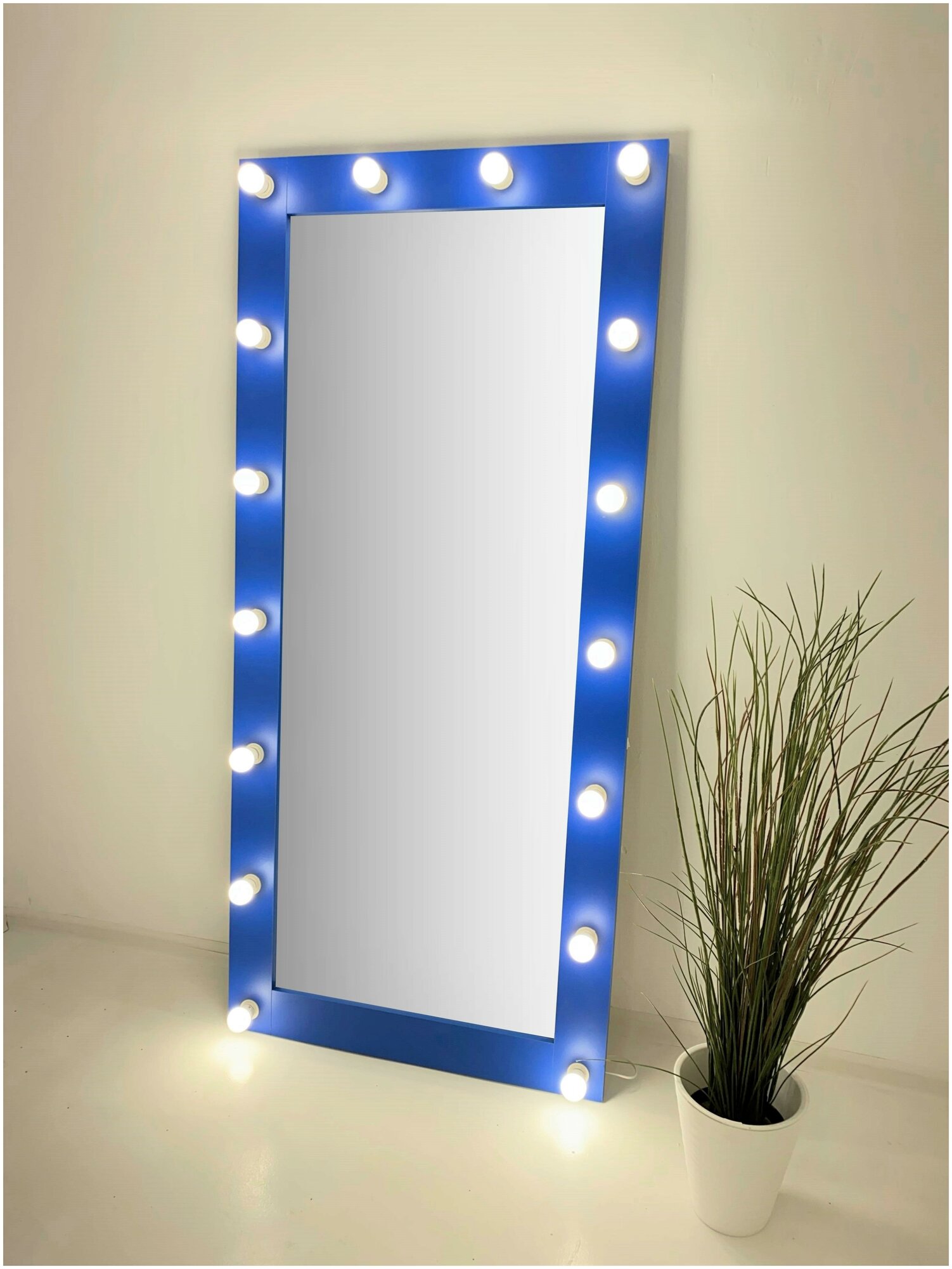 Гримерное зеркало BeautyUp 175/80 с лампочками, цвет "Синий" - фотография № 4