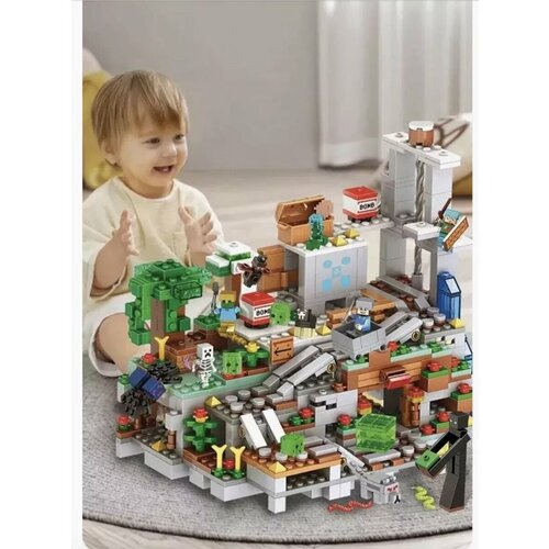 Конструктор Майнкрафт Горная пещера 760 деталей