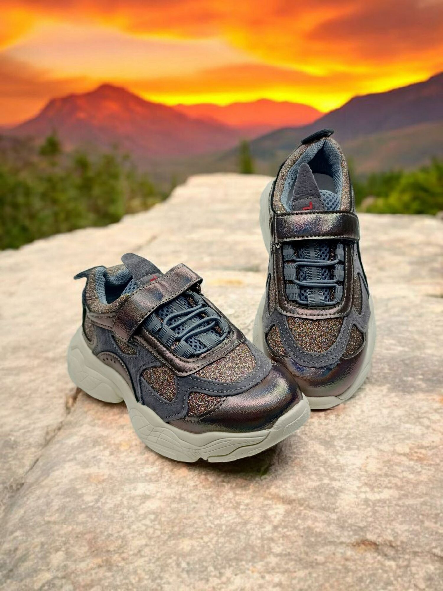 Кроссовки, размер 31, коричневый — фото 1