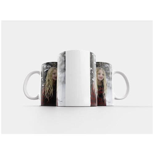 фото Кружка "красивая девушка, зима, снег" 320 мл lotsprints