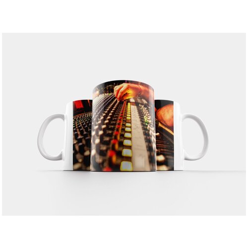 фото Кружка "дека, аудио, звукооператор" 320 мл lotsprints