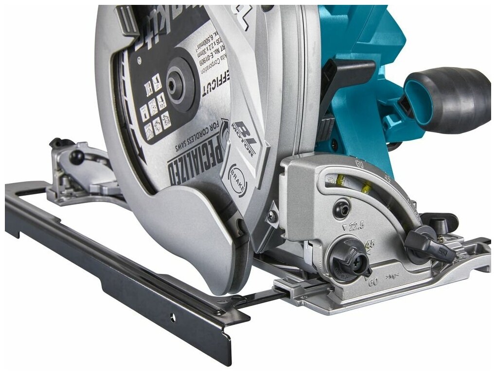 Аккумуляторная дисковая пила Makita XGT, HS009GZ - фотография № 1