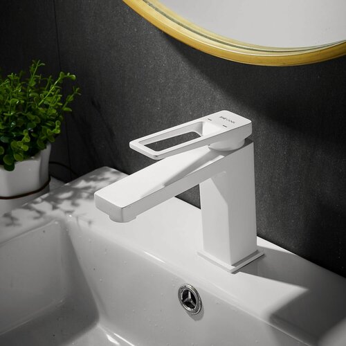 Изображение товара Смеситель для раковины S6801C