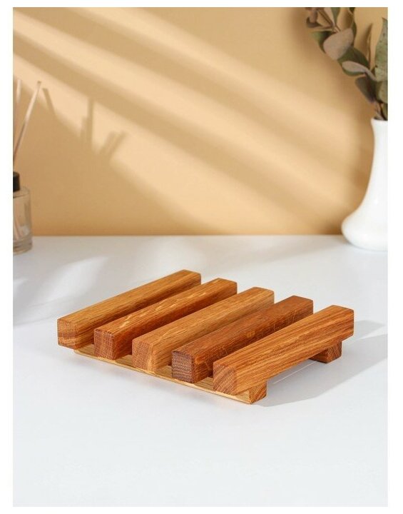 Подставка для разделочных досок, крышек и тарелок Adelica, 18×21×14 см, дуб