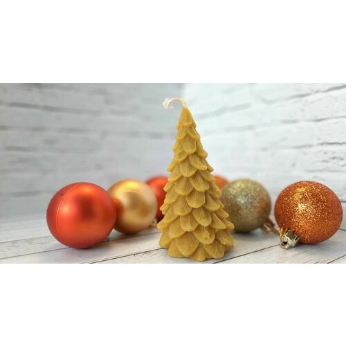 Свеча Новогодняя Триада Ёлочка 12*7 см из пчелиного воска. Подарок на Новый Год