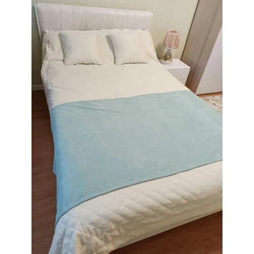 Покрывало - дорожка на кровать 