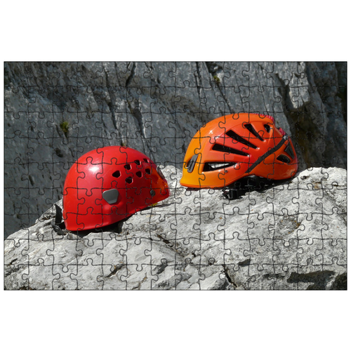 фото Магнитный пазл 27x18см."шлемы, альпинистские шлемы, спортивные шлемы для скалолазания" на холодильник lotsprints