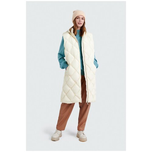 фото Жилеты akhmadullina dreams стеганый жилет с наполнителем из био-пуха (42)