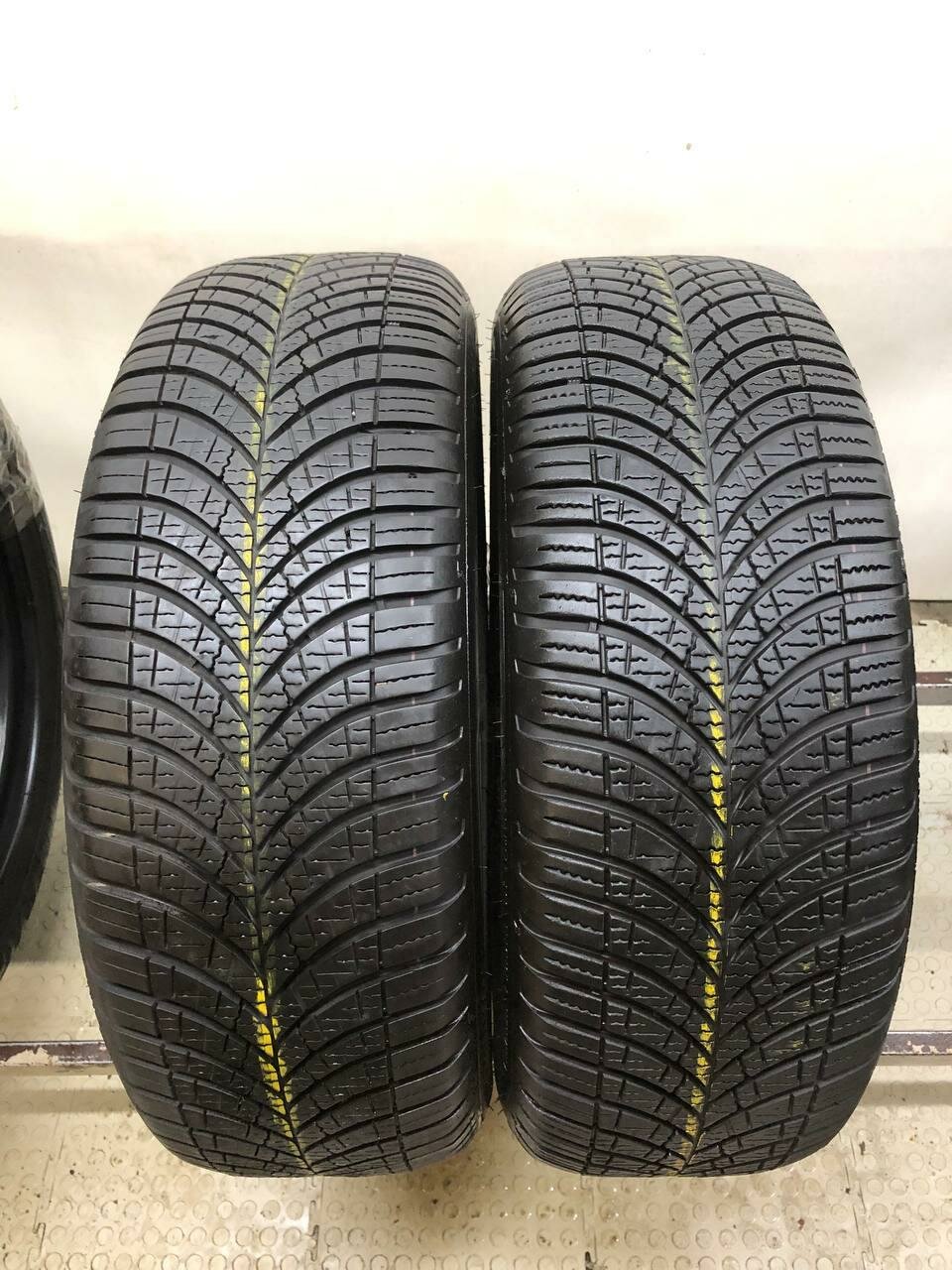 Goodyear Vector 4 Seasons Gen-3 195/55 R16 БУ Шины Летние