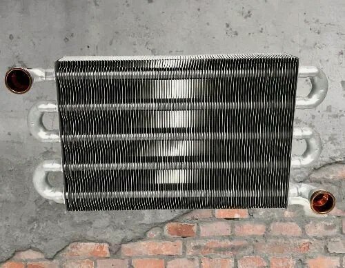 Изображение товара Теплообменник первичный, основной (Медный с трубками) для котлов ARISTON CARES X, ALTEAS X, GENUS X, CLAS X, HS X - 65119090