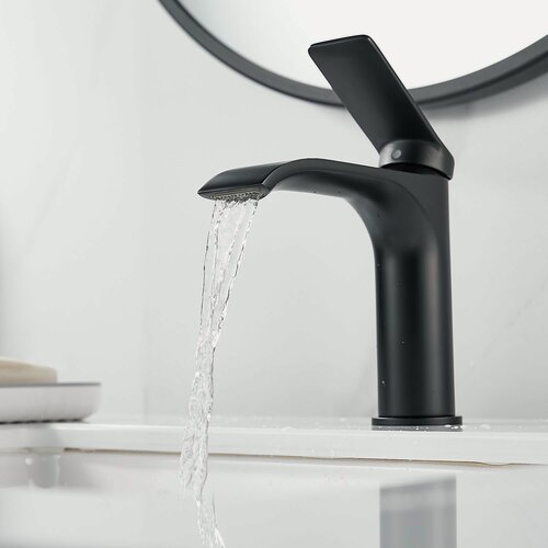 Изображение товара Смеситель для раковины Shevanik с каскадным изливом