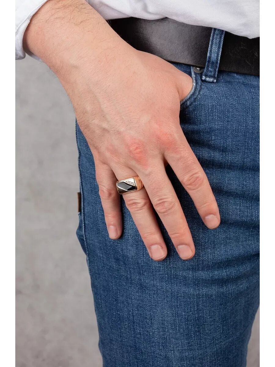 Печатка TEKA, эмаль, фианит, размер 22, золотистый/черный — фото 1