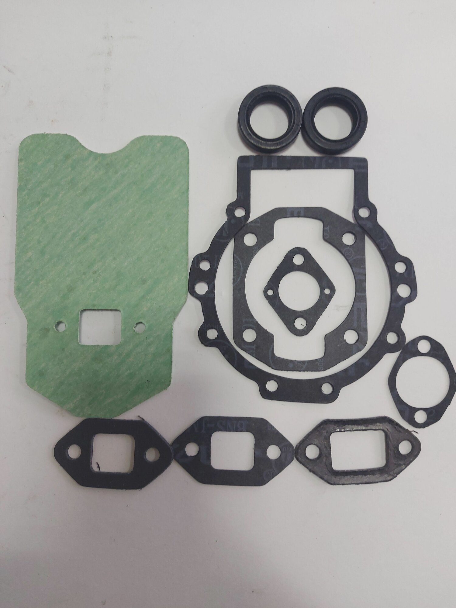 Набор уплотнений прокладок подходит для вибротрамбовок Wacker WM80 BS600