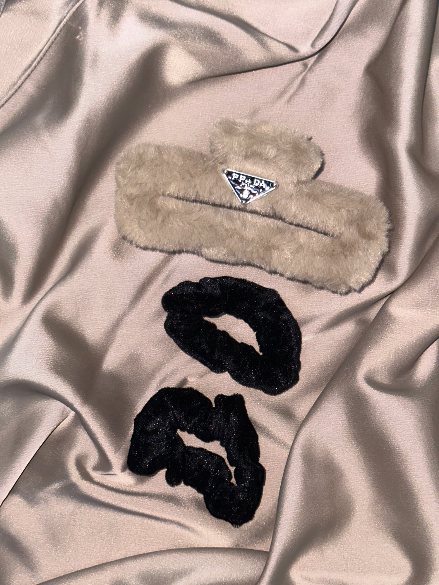 Набор необычных заколок для волос 3в1, PRADO, цвет кофейный, тренд зима 2025