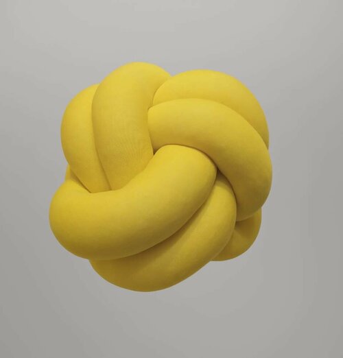 Большая декоративная подушка-узел 35х35 см/Интерьерная современная подарочная подушка в форме шара ручной работы желтого цвета(Д0162)