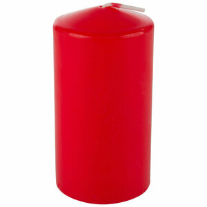 Свеча декоративная красного цвета высота 10 см диаметр 5 см Время горения: 16 часов