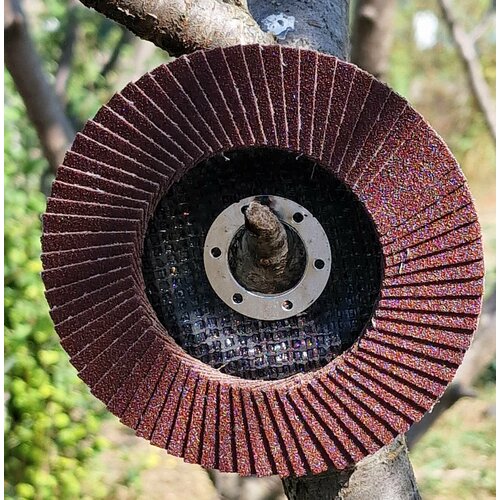 Круг лепестковый торцевой 125*22,23мм Зерно 120 Скол