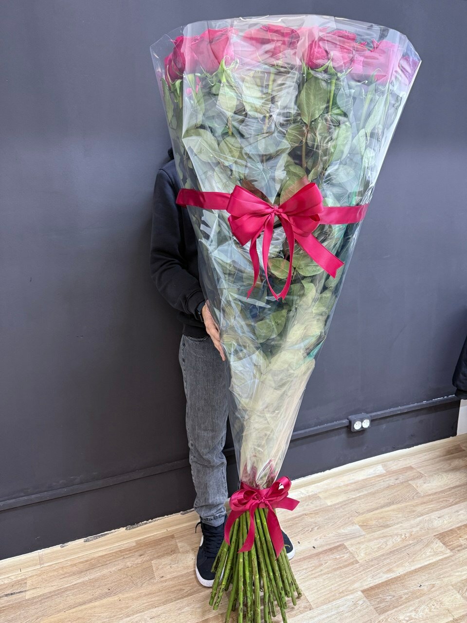 Букет Высокие Розы 51 шт / Гигантские (Длинные) Розы / Доставка Цветов / 51 роза 170 см