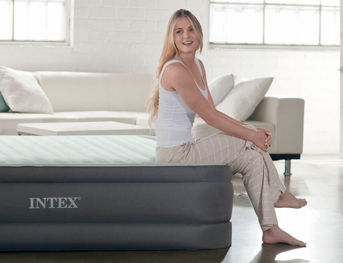 Кровать надувная Intex - фото №11