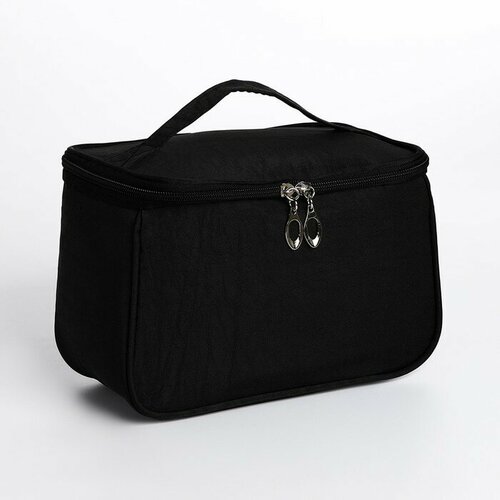 фото Косметичка черный roomlandia