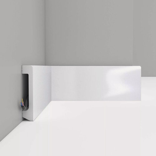 Изображение товара Плинтус дюрополимер напольный DECOMASTER (декомастер), 80х17х2400 мм, D235-114 ДМ белый глянец