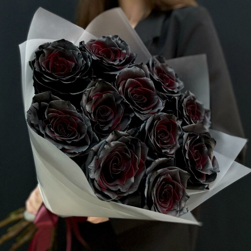 Букет из 11 чёрных роз