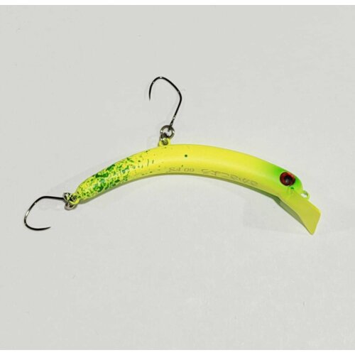 Воблер на форель Банан медленно тонущий Grows Culture Sakasan Yoro Slim 60 FS 3.3 г цвет #23