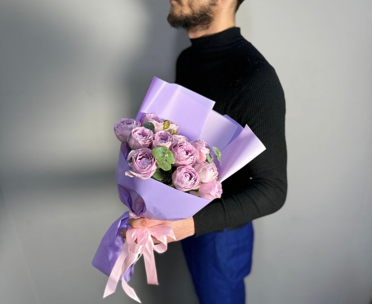 Пионовидные розы 5 шт