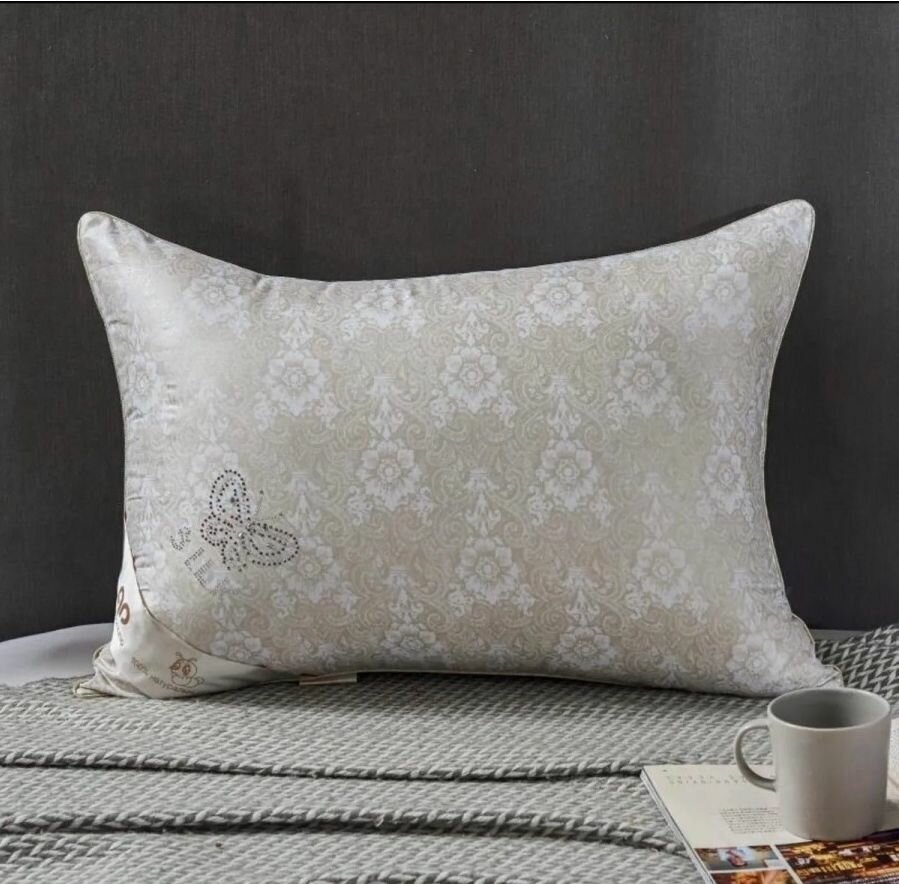 фото MEIZHOULING / Подушка шелкопряд /50х70 / Подушка