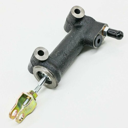 Главный цилиндр сцепления MMC CANTER 4D32 4D33 YAMASIDA 3625₽