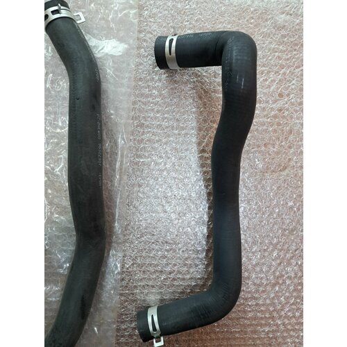 Патрубок радиатора верхний нижний комплект 2 штуки Матиз Спарк МКПП до -2008 года 2200₽