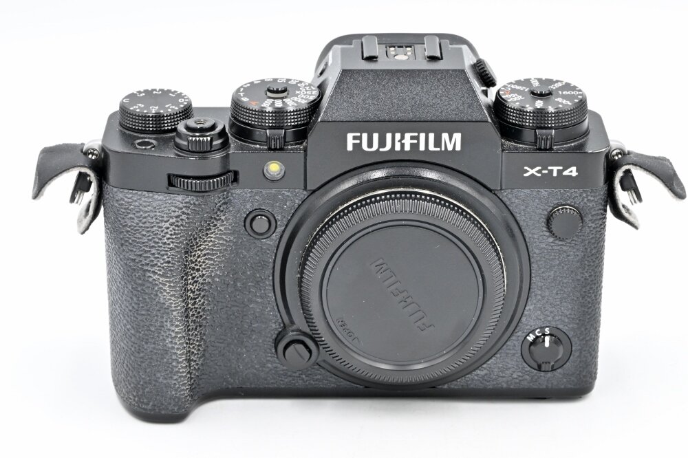 Беззеркальный фотоаппарат Fujifilm X-T4 Body black