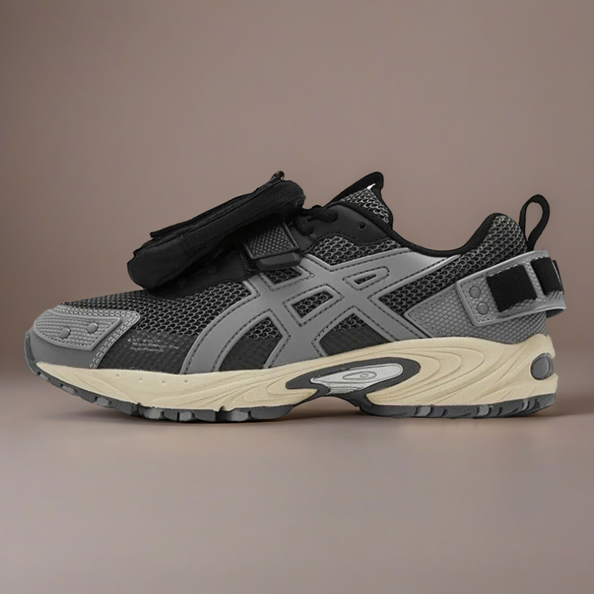 Кроссовки ASICS, полнота D, размер 9,5 US (27,5 CM), черная