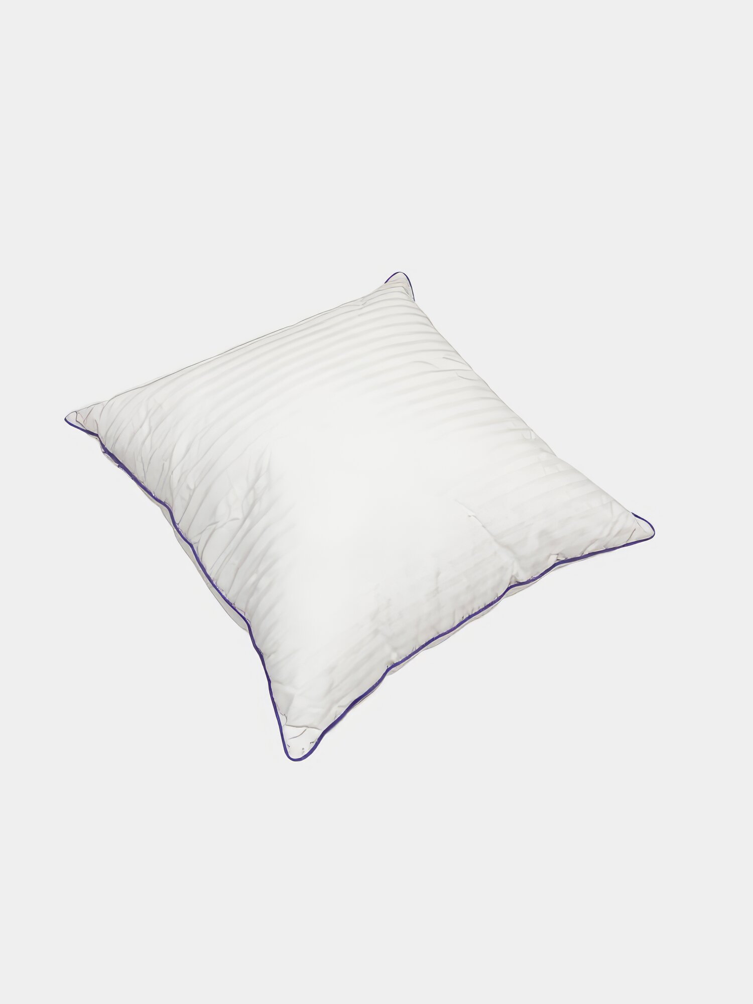 Подушка белая 65x65 см, премиум холлофайбер с фиолетовой окантовкой — комфортный сон, 1 шт — фото 1