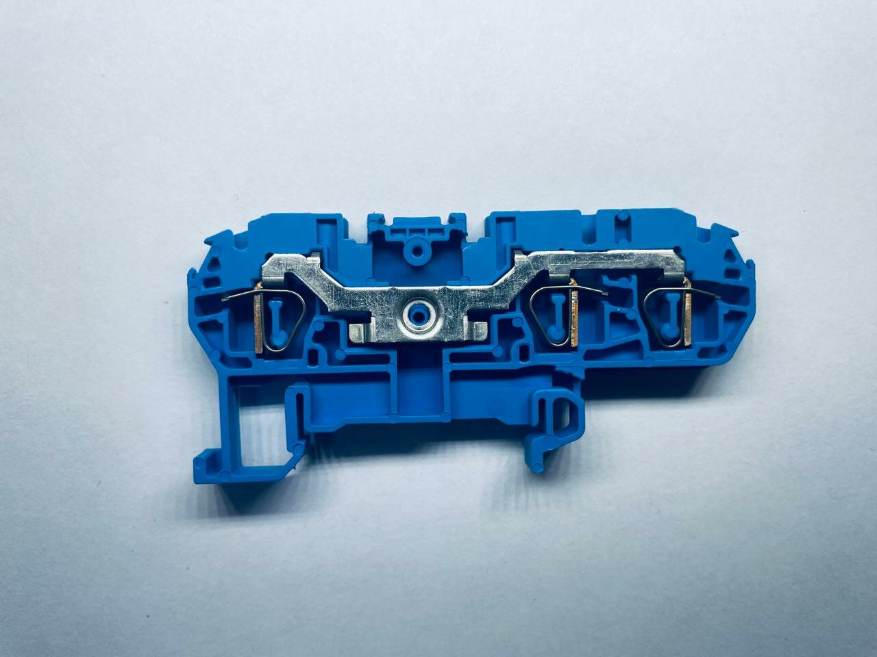 Клемма ABB D4/6. N.3L, пружинная, 4 мм², синяя, 1SNA290407R0000