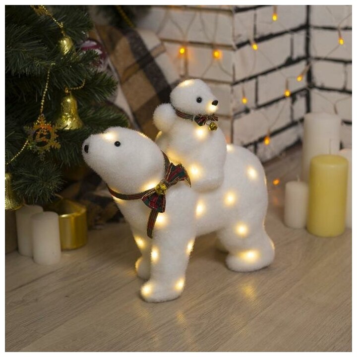 Фигура световая "Медведь и медвежонок", 28 LED, 26х12х27 см, фиксинг, от батар, Т/белый