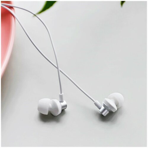 Наушники проводные с микрофоном для компьютера телефона BM35 белый серебристый 88400₽