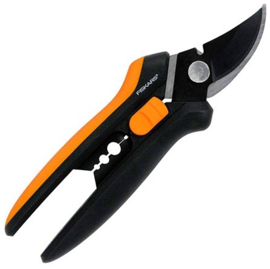 Секатор Fiskars Solid SP14 1051601