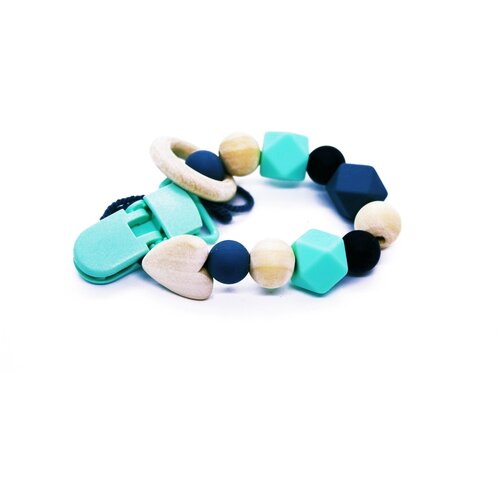 Эко-держатель Hearts для пустышки на пришепкe, силикон