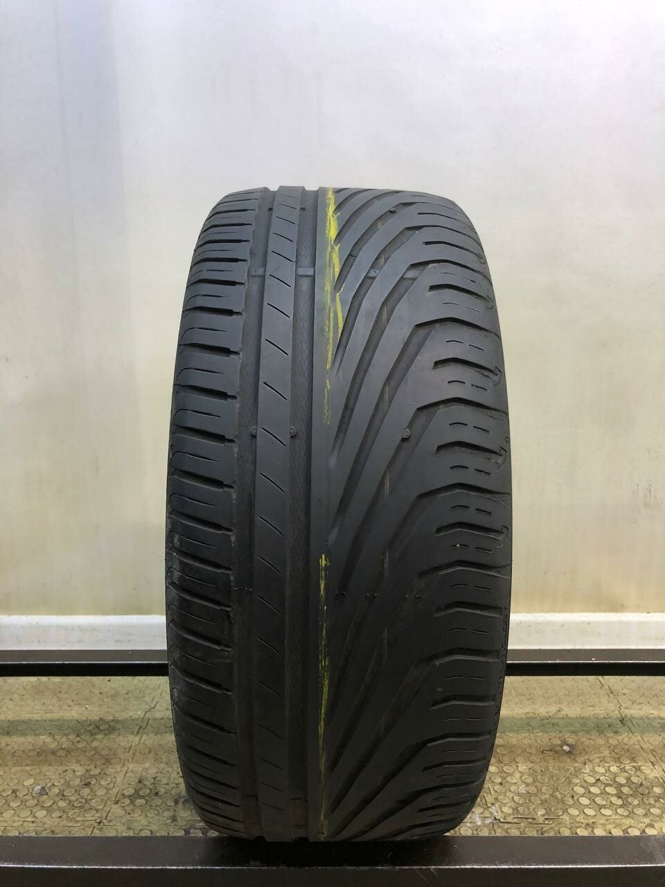 Uniroyal Rain Sport 3 235/45 R17 БУ Шины Летние