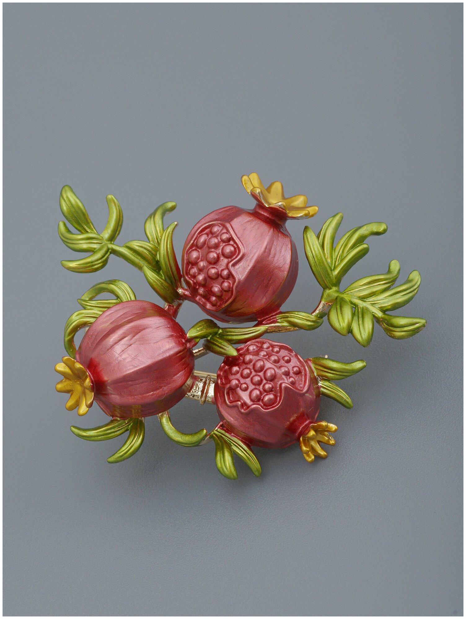 Брошь ЖемАрт, эмаль, зеленый/розовый — фото 1