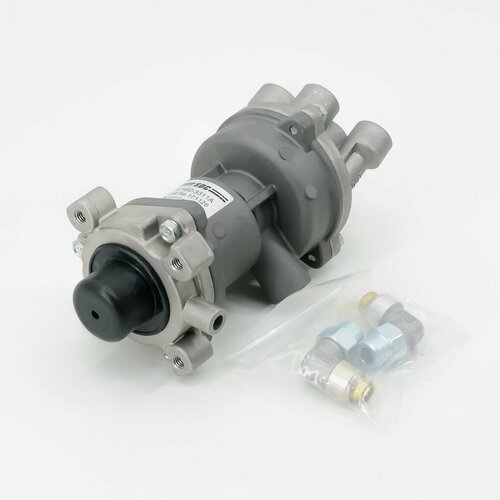 Главный тормозной цилиндр HINO 500700 SDC 23255₽