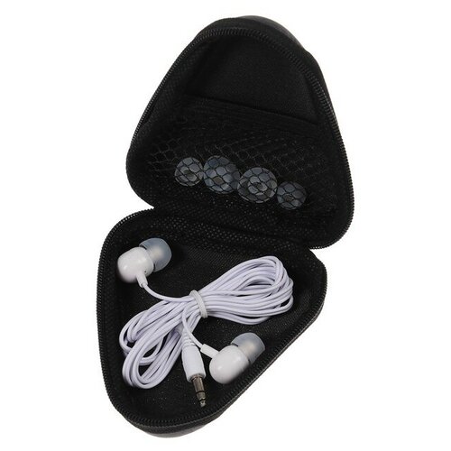 Футляр для наушников треугольный 9х9х3 см кожзам 84000₽