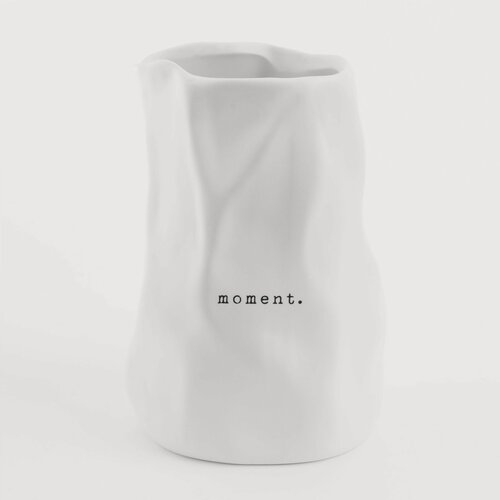Изображение товара Ваза для цветов, 20 см, белая, Moment, Crumple font, Kuchenland, керамика