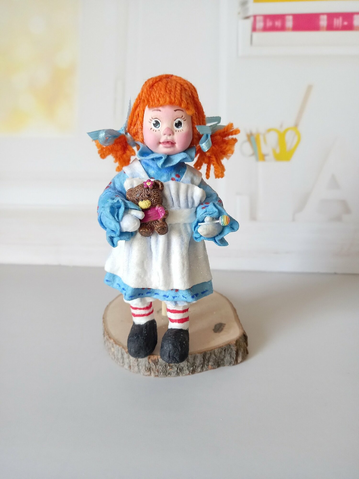 Ватная игрушка на елку "Кукла Аня". Высота 11,5 см. Ручная работа