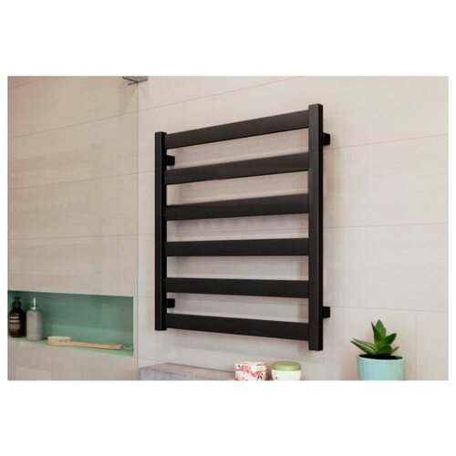 Quadro VIVO Электрический полотенцесушитель EQV 139x50 см Черный