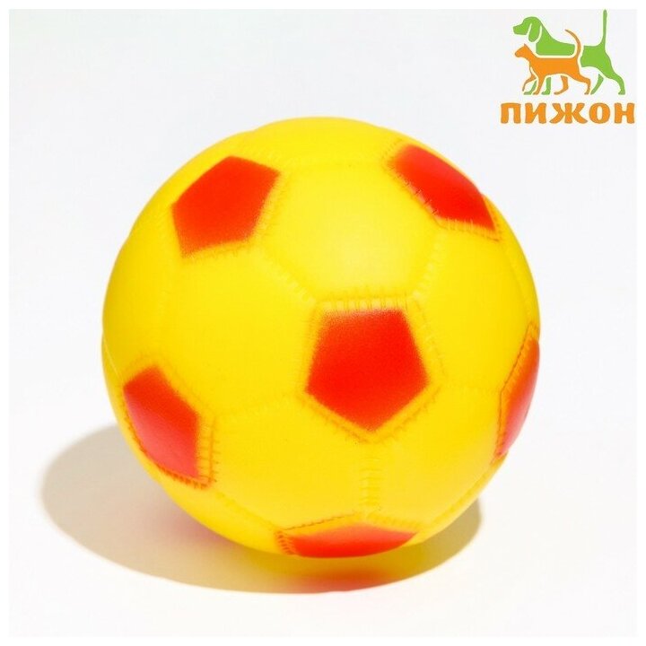 Игрушка пищащая Мяч Футбол для собак, 6,2 см, жeлтая 1 шт