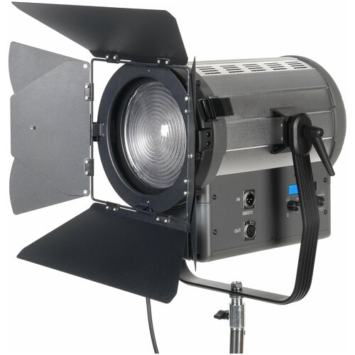 Осветитель студийный GreenBean Fresnel 200 LED X3 Bi-color DMX 3261000₽